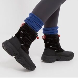Hunter Wanderer Sherpa Short Winter Snow Boots Black Size 8